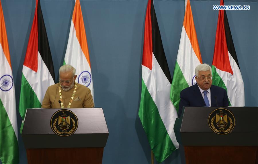 MIDEAST-RAMALLAH-INDIA-MODI-ABBAS-PRESS CONFERENCE