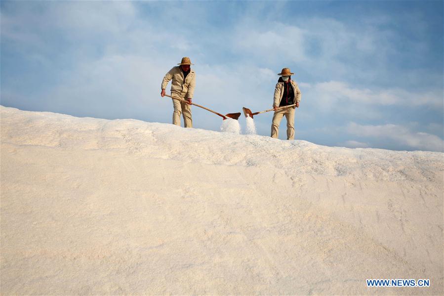 #CHINA-JIANGSU-SALT HARVEST (CN)