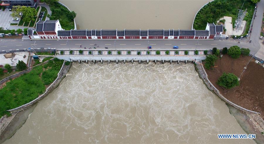 #CHINA-JIANGSU-HONGZE LAKE-WATER LEVEL-FLOOD DISCHARGE(CN)