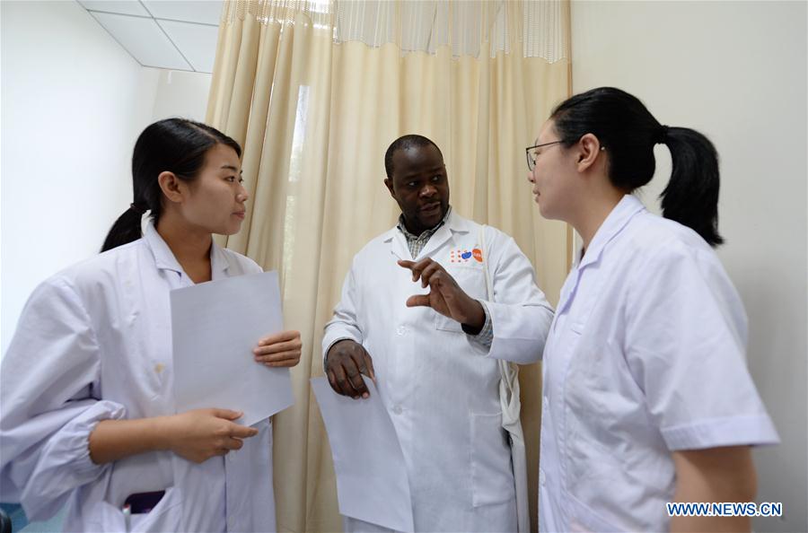 CHINA-XI'AN-MALAWIAN DOCTORS-MEDICAL TRAINING (CN)