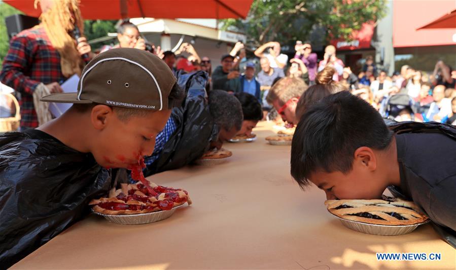 U.S.-LOS ANGELES-FALL FESTIVAL