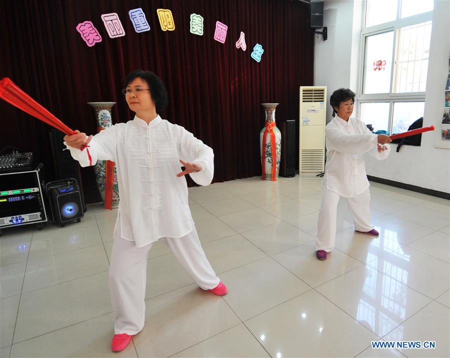 CHINA-BEIJING-SENIOR-COMMUNITY ACTIVITY (CN)