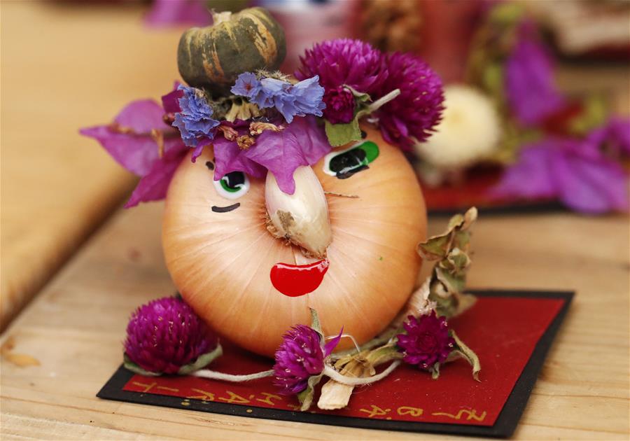 SWITZERLAND-BERN-ONION MARKET-FESTIVAL