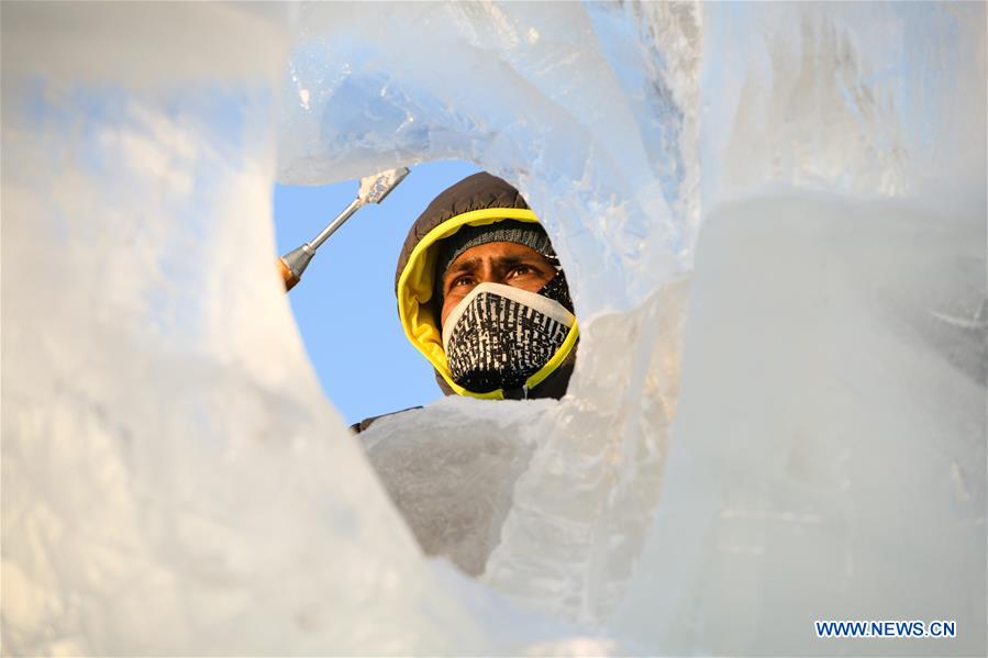 CHINA-HARBIN-ICE SCULPTURE-COMPETITION (CN)