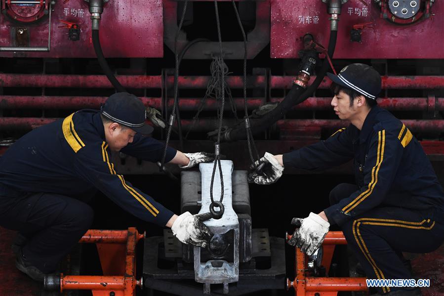 CHINA-SPRING FESTIVAL-TRAFFIC RUSH-PREPARATION (CN)