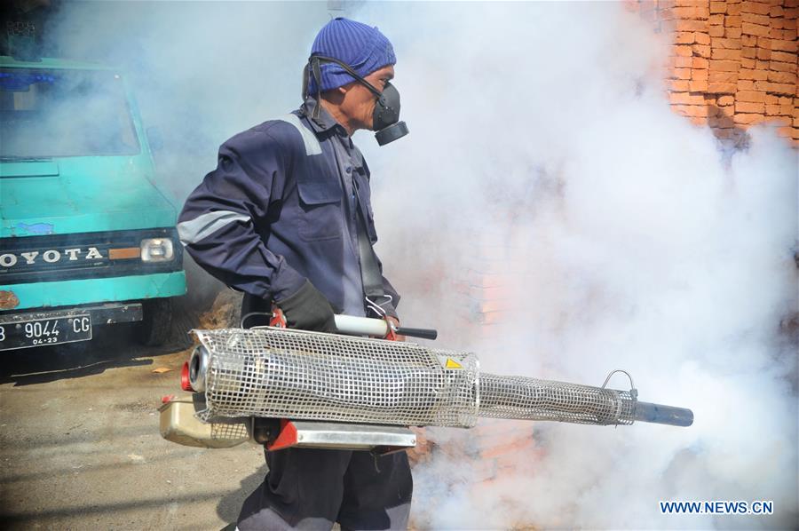 INDONESIA-JAKARTA-ANTI-MOSQUITO FOG