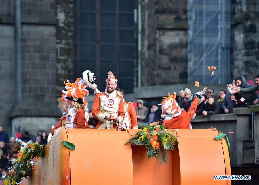 GERMANY-COLOGNE-CARNIVAL-ROSE MONDAY PARADE