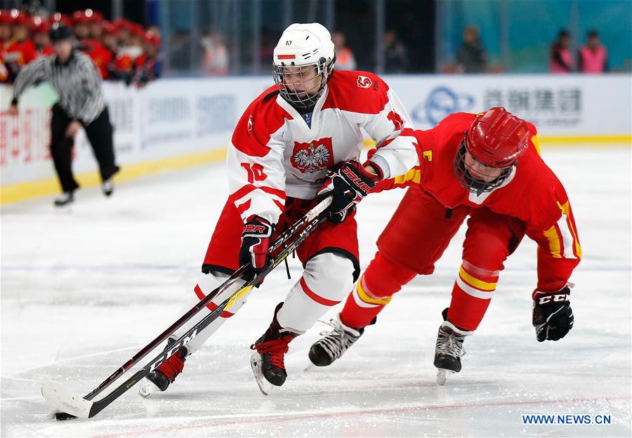 (SP)CHINA-BEIJING-ICE HOCKEY-IIHF-WOMEN'S WORLD CHAMPIONSHIP DIVISION I GROUP B(CN)