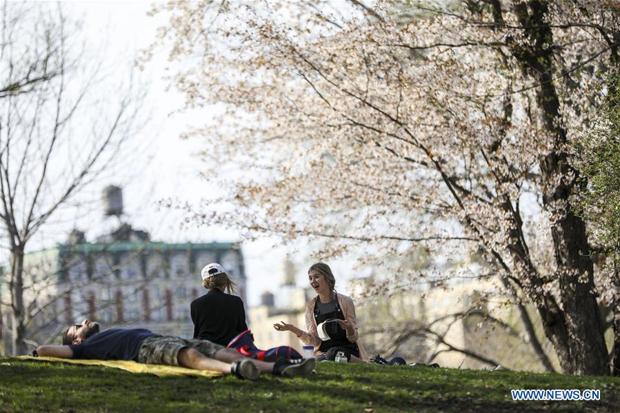 U.S.-NEW YORK-CENTRAL PARK-SPRING-LEISURE