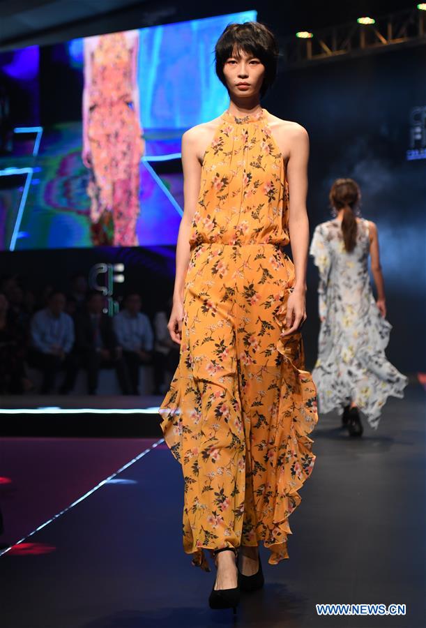 CHINA-GUANGZHOU-CANTON FAIR-FASHION WEEK (CN)