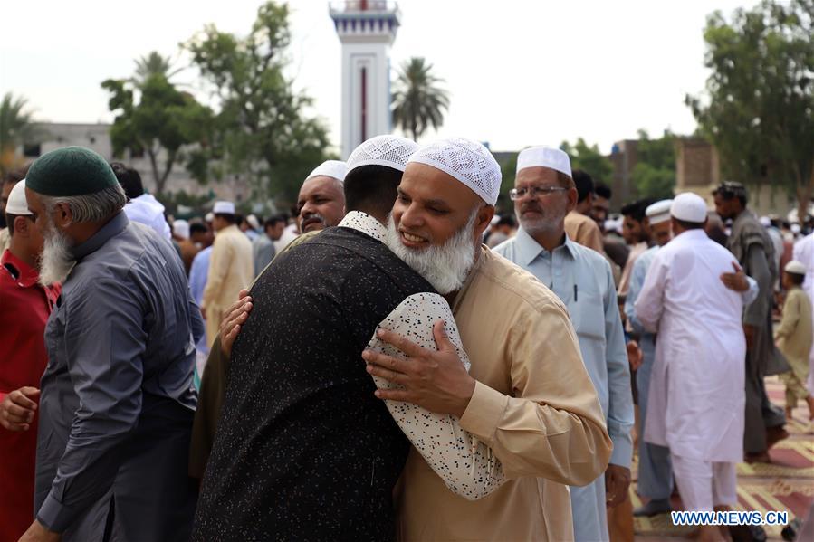 PAKISTAN-RAWALPINDI-EID AL-FITR-CELEBRATION