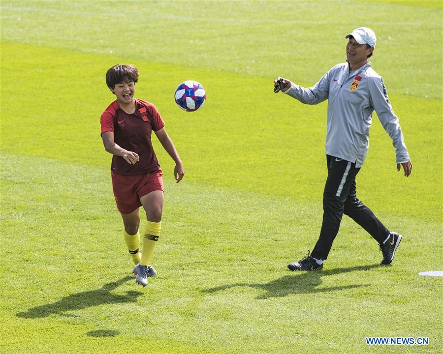 (SP)FRANCE-FABREGUES-2019 FIFA WOMEN'S WORLD CUP-ROUND OF 16-CHINA-TRAINING SESSION