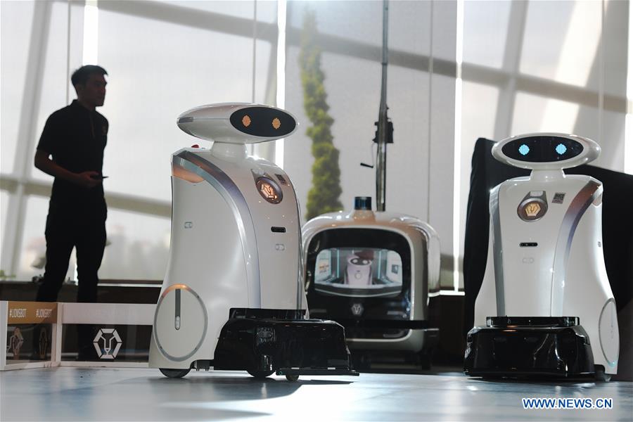 SINGAPORE-LIONSBOT-CLEANING ROBOTS-LAUNCH