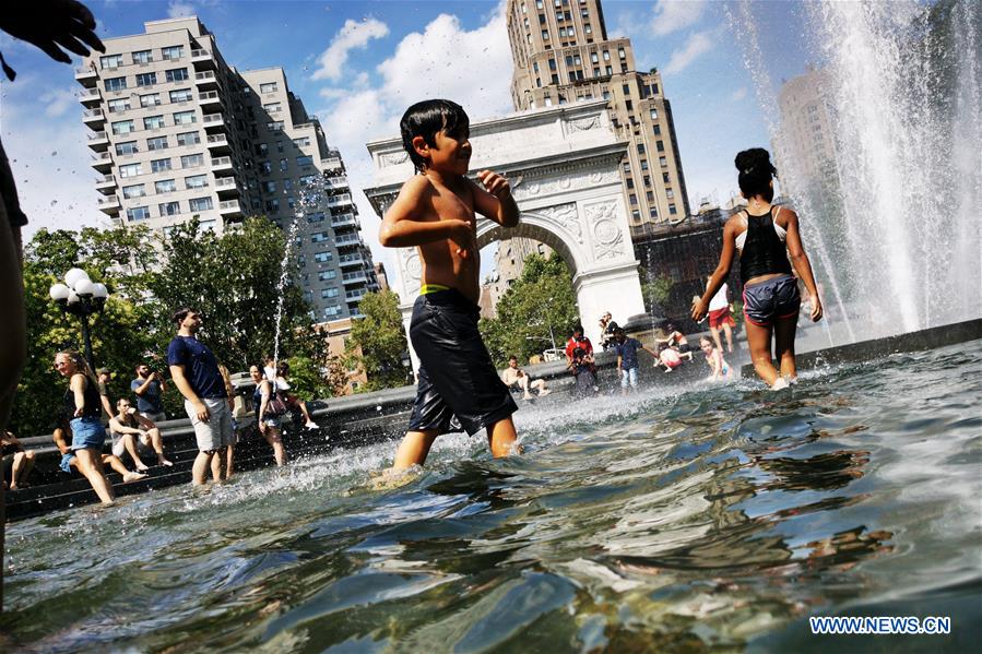 U.S.-NEW YORK-HEAT WAVE