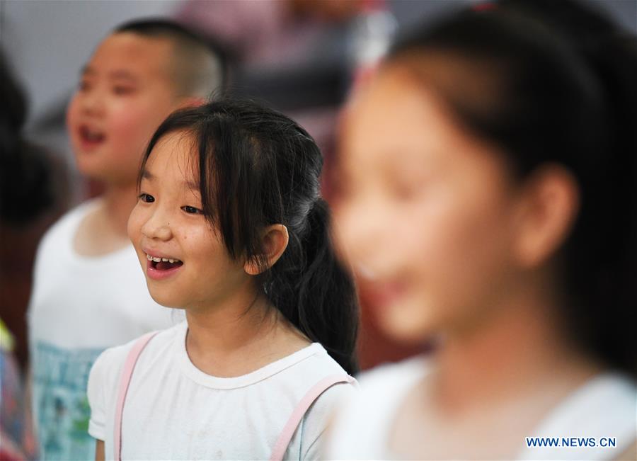 CHINA-CHONGQING-CHILDREN-MUSIC TRAINING (CN)