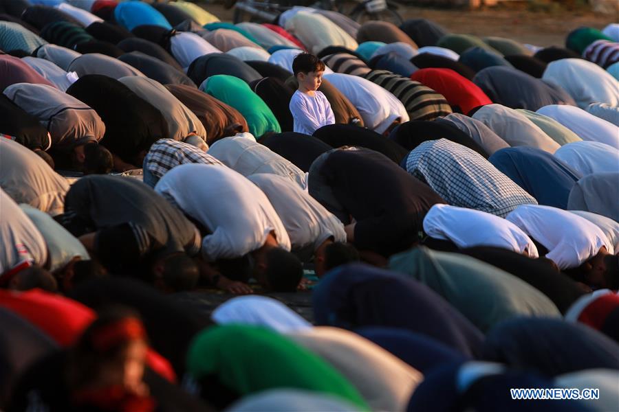 MIDEAST-GAZA-EID AL-ADHA-PRAYER