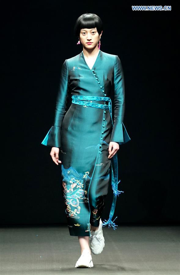 CHINA-BEIJING-FASHION WEEK(CN)