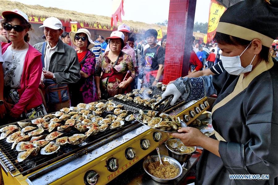 CHINA-GUANGXI-QINZHOU-OYSTER GOURMET FESTIVAL (CN)