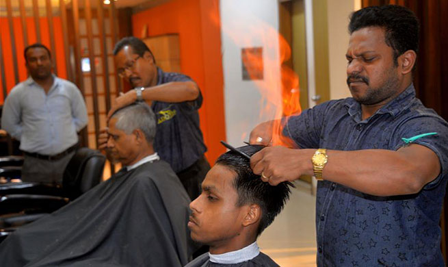 Hair burning becomes new sensation in Bangladesh