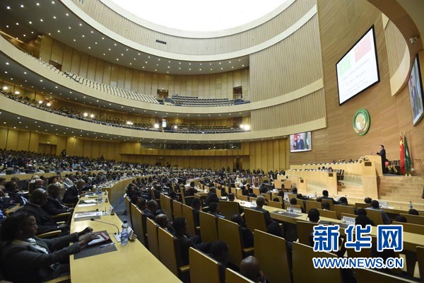  5月5日，中国国务院总理李克强在位于亚的斯亚贝巴的非洲联盟总部发表题为《开创中非合作更加美好的未来》的演讲。 新华社记者 李学仁 摄 